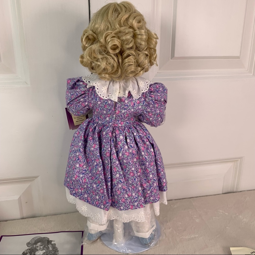 NEW Ashton Drake Galleries "Gathering Violets" Porcelain Doll - Picture 9 of 17